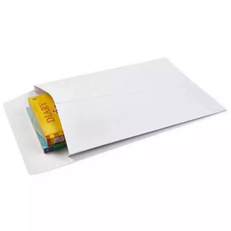 Picture of CUMBERLAND ENVELOPES POCKET EXPANDABLE PLAINFACE STRIP SEAL C4 150GSM 340 X 229MM WHITE PACK 100